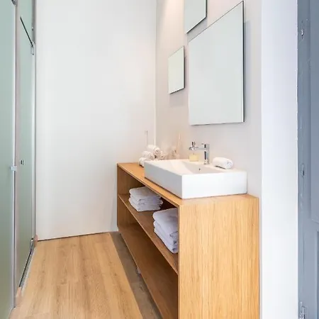 Balmis Plaza لقنت