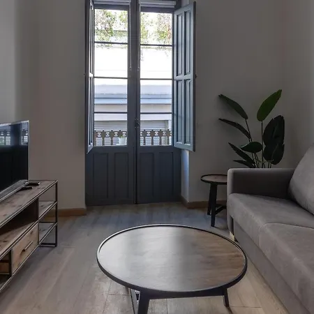 Balmis Plaza * لقنت